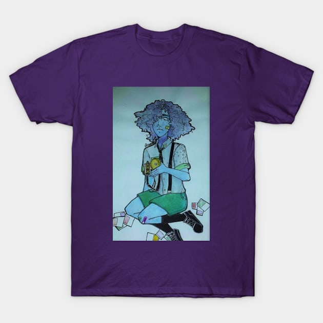 Violet cute ghost photos T-Shirt by Effie